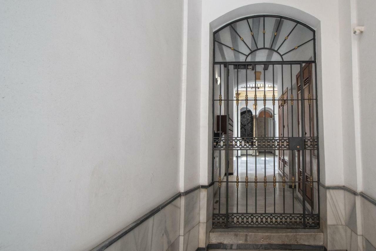 Apartamento Aires Mediterraneos Lägenhet Cádiz Exteriör bild